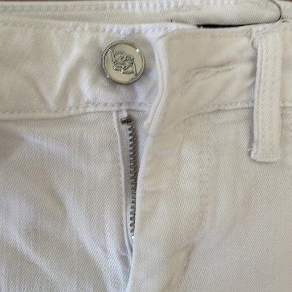 BEBE Heartbreaker skinny white ripped jeans size 25 - Picture 2 of 4